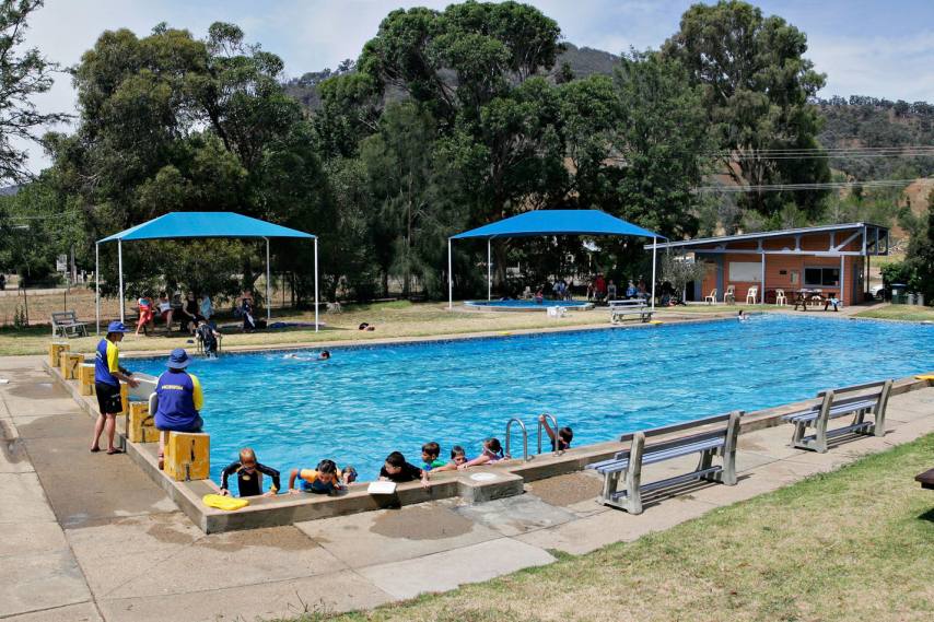 Swifts_creek_pool