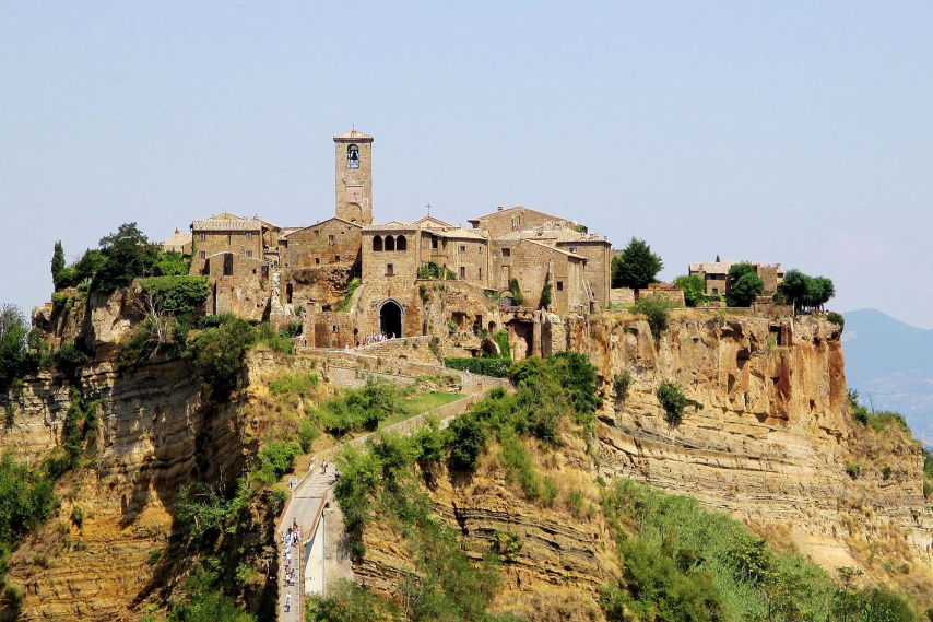 Civita_di_Bagnoregio_ Veduta 