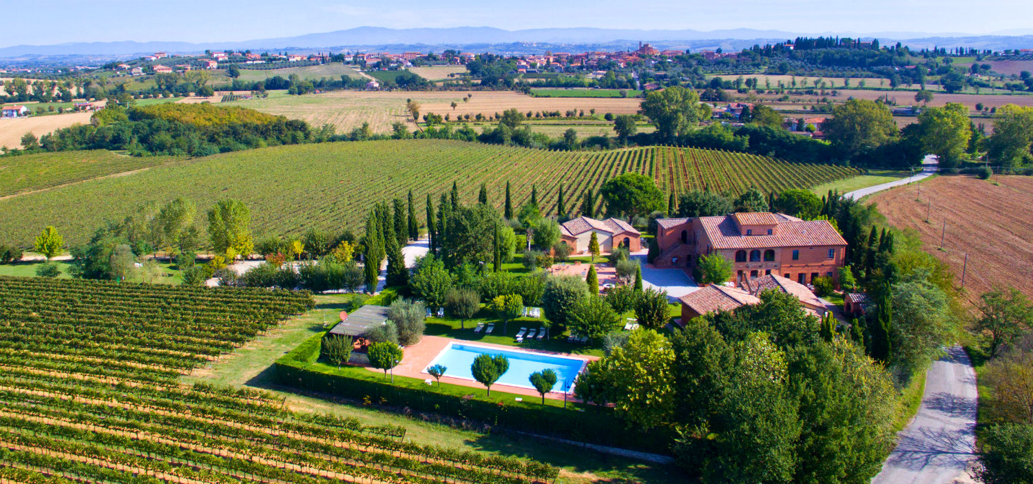 MONTEPULCIANO COUNTRY RESORT HOLIDAY HOME | Acquaviva di Montepulciano ...